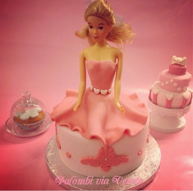 Barbie cake !