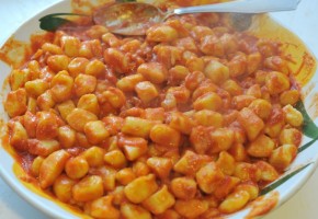 Gnocchi di patate al sugo