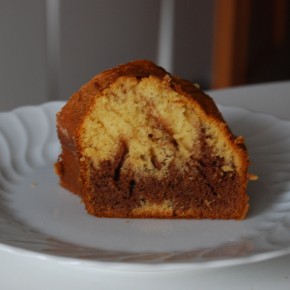 Ciambellone bicolore