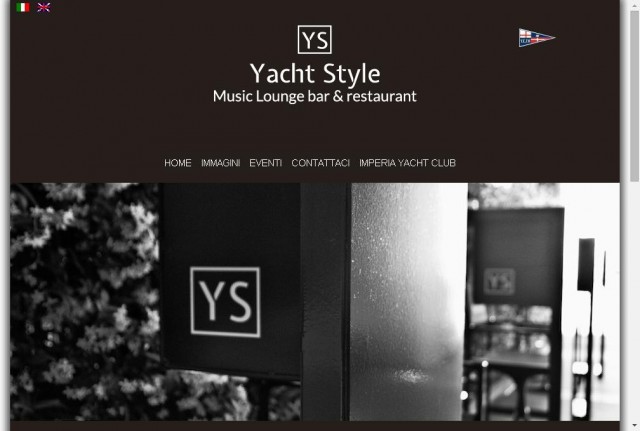 Yacht Style Bar Restaurant