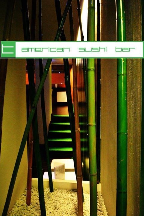 Theremin lounge cafe