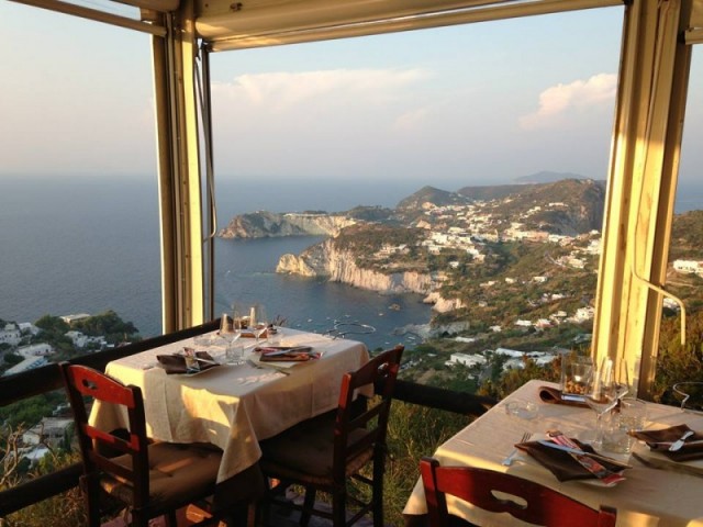 Ristorante Il Tramonto, vista su Ponza