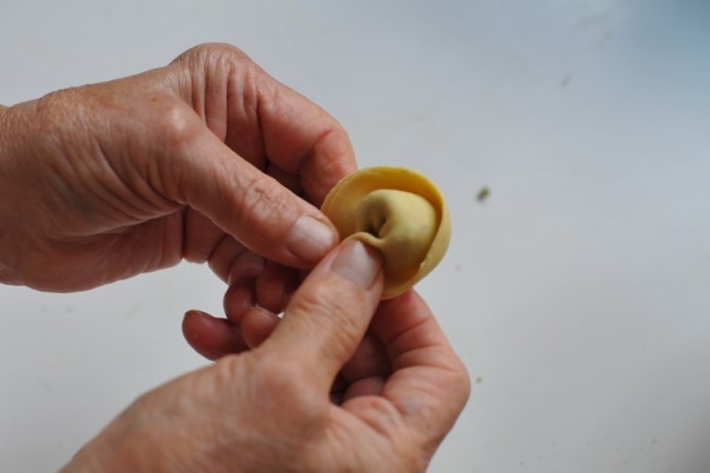 Chiusura del tortellone