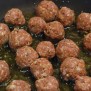 Polpette di vitellone in cottura