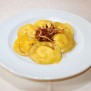 Raviolo di carbonara